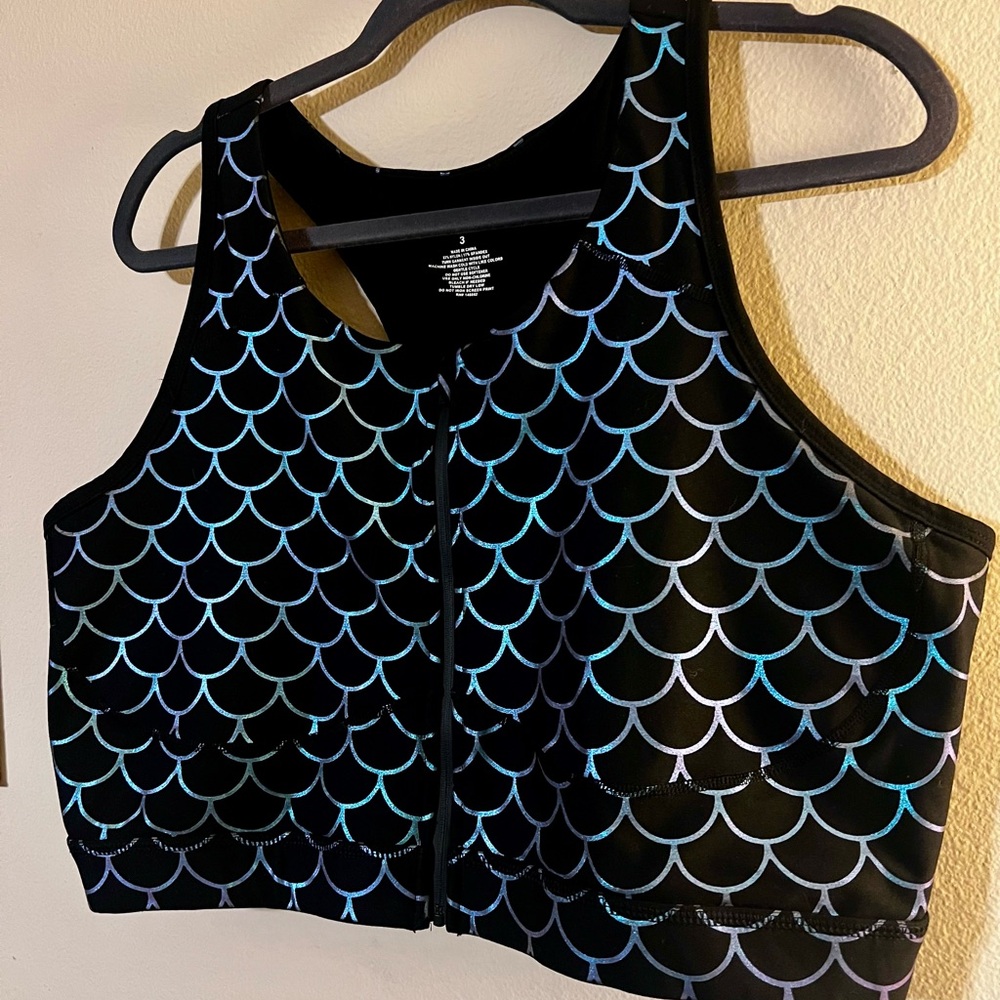 Mermaid Scale Crop Top - Picture 2 of 5